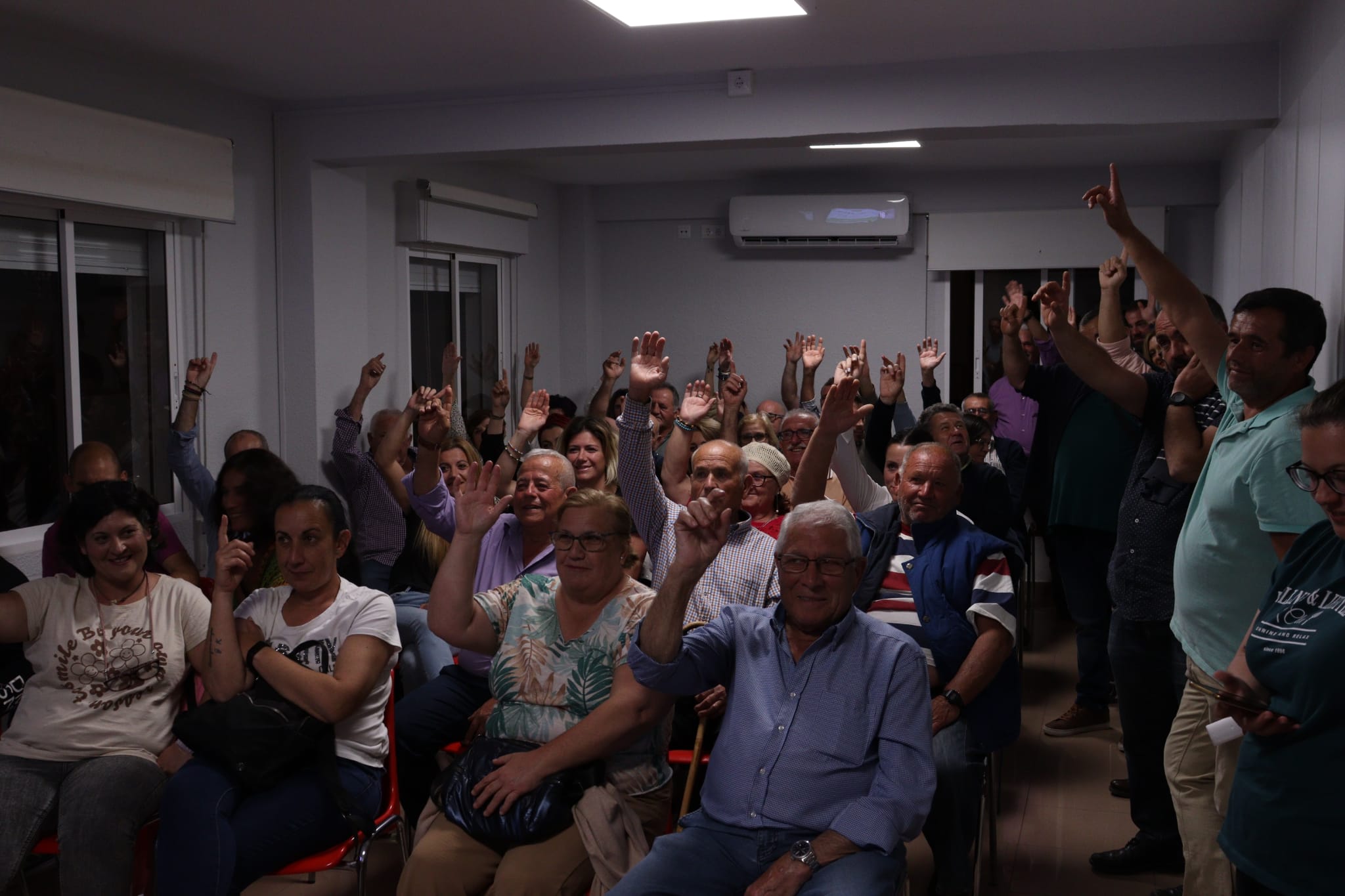 La Asamblea Local de Izquierda Unida ratifica por unanimidad la candidatura a las elecciones municipales del próximo 28 de mayo